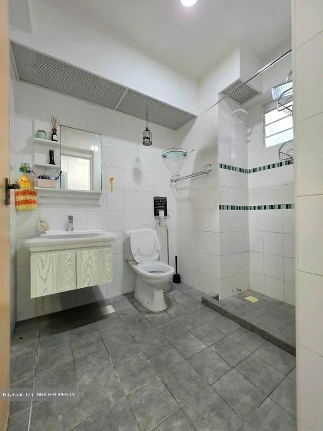 Blk 411B Coral Spring (Sengkang), HDB 4 Rooms #538083341